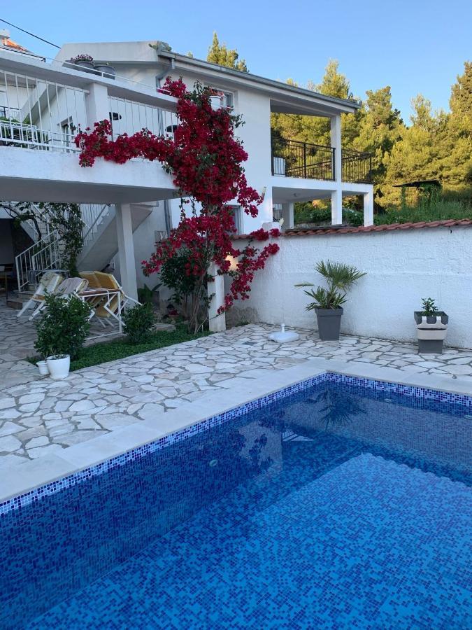 Apartman Ana Zeleni Pojas Bar Dış mekan fotoğraf